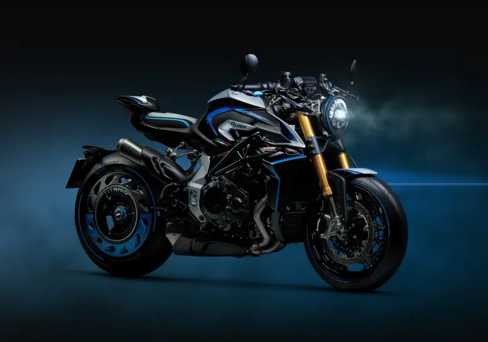 MV Agusta Rush - Czy warto kupić ten brutalny hyper naked?