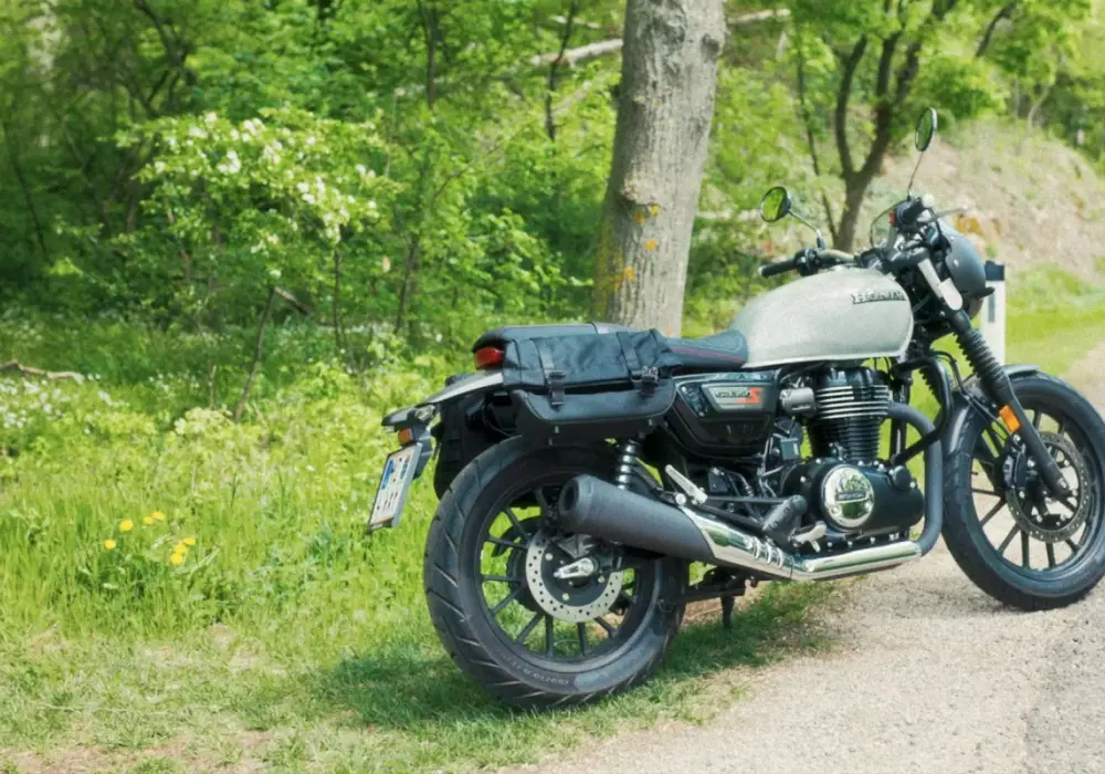 Honda GB350S - Czy ten retro roadster jest dla Ciebie?