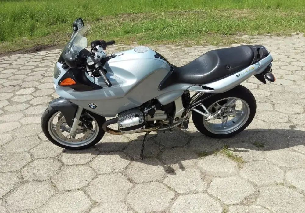 BMW R1100S - Czy warto kupić? Opinie, usterki, ceny