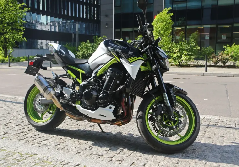 Kawasaki Z900 - co potrafi ten naked na co dzień?