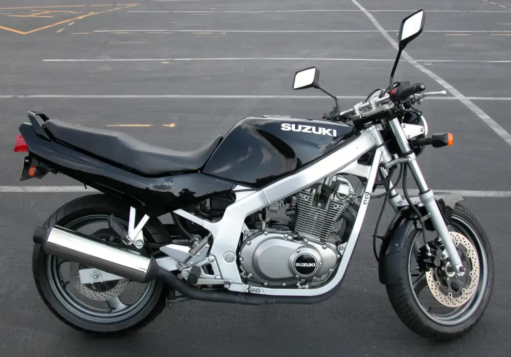 Suzuki GS 500 - Dane techniczne, wersje, opinie. Czy warto?