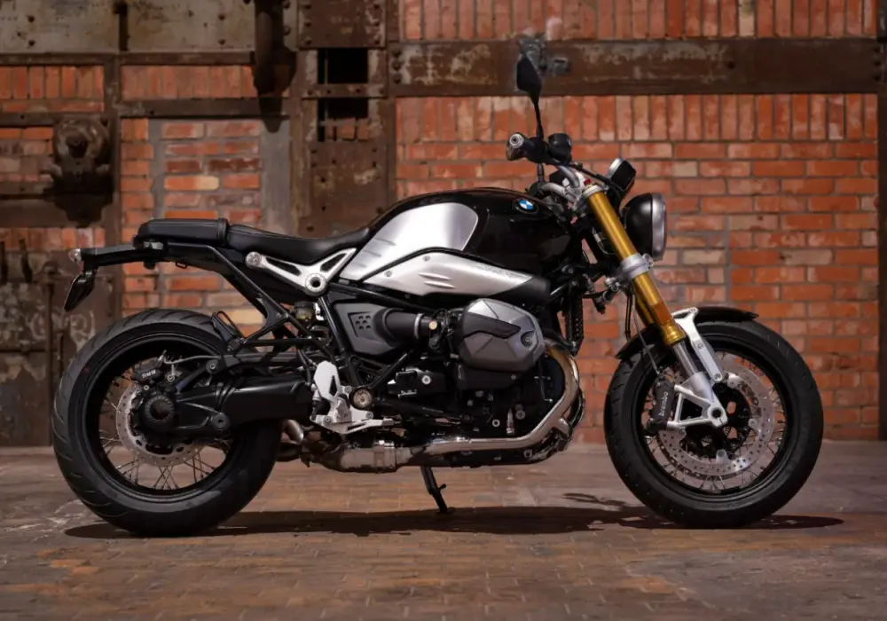Motocykl bez owiewek - Czy naked bike jest dla Ciebie?
