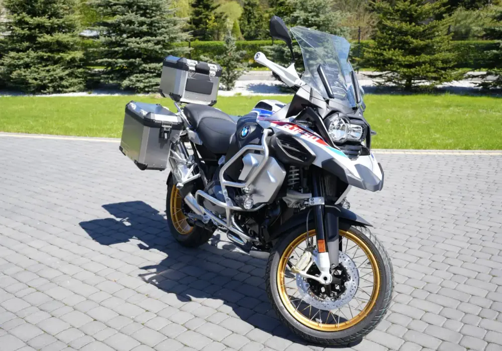 BMW R 1250 GS - Ile waży i czy to dla Ciebie?
