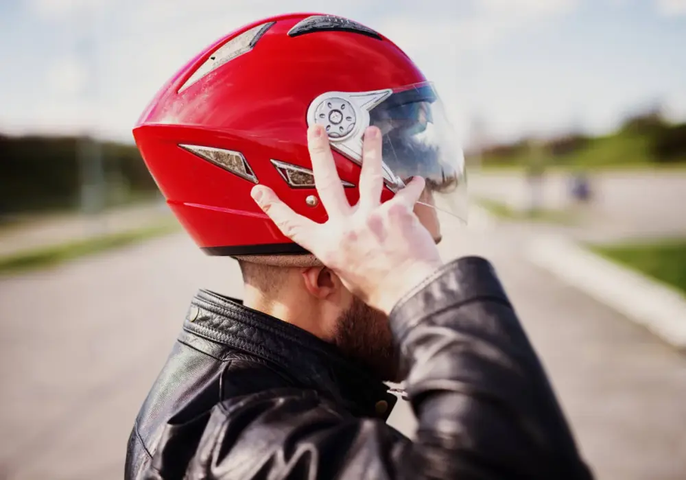 Jak dobrać rozmiar kasku motocyklowego, aby uniknąć błędów przy zakupie