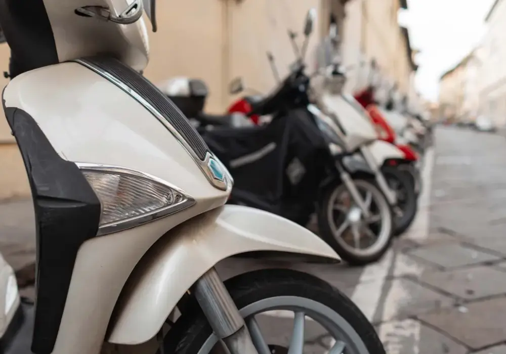Przegląd motoroweru co sprawdzają – kluczowe elementy dla bezpieczeństwa