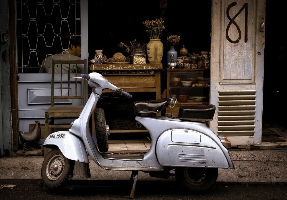 Motorower czy motocykl? Różnice, prawo, wybór - Poradnik