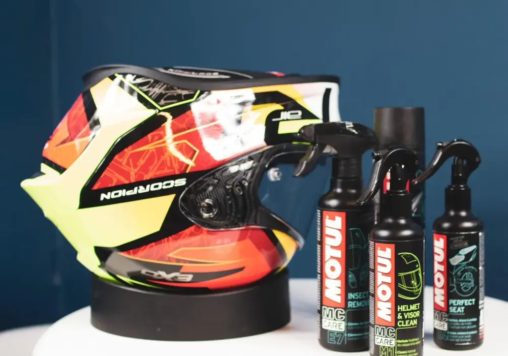 Jak wyciszyć kask motocyklowy i cieszyć się spokojną jazdą