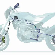 Schemat układu hamulcowego motocykla z widocznymi przewodami, zaciskami i tarczami. Nie ma tu zawirowacza spalin.
