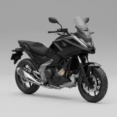 Czarny motocykl Honda NC750X, gotowy na przygodę. Sprawdź honda nc750x dane techniczne i odkryj jego możliwości.