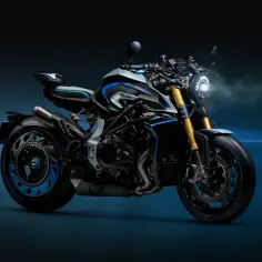 MV Agusta Rush w kolorze srebrno-niebieskim, z detalami z włókna węglowego i złotym zawieszeniem. Ten motocykl to prawdziwy potwór na drodze.