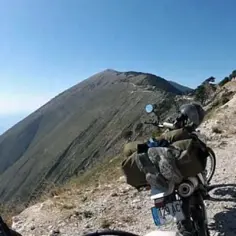 Najpiękniejsze trasy motocyklowe w Albanii, które musisz przejechać