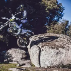 Husqvarna TE 250i - poznaj szczegóły, które mogą Cię zaskoczyć