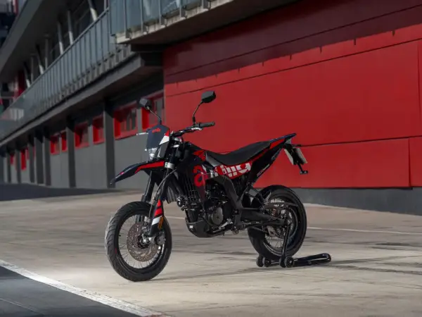 Aprilia SX 125 - co naprawdę daje ten motard 125?