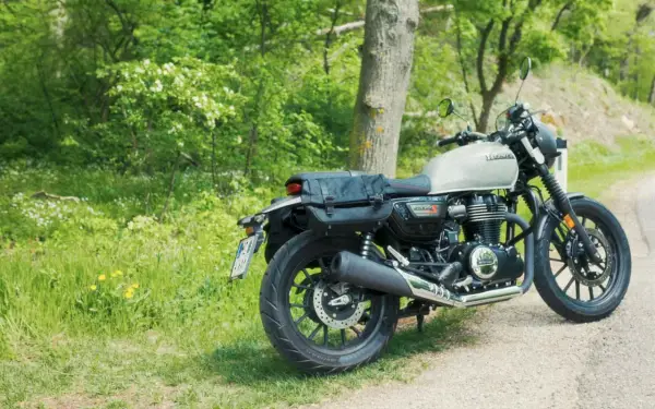 Honda GB350S - Czy ten retro roadster jest dla Ciebie?