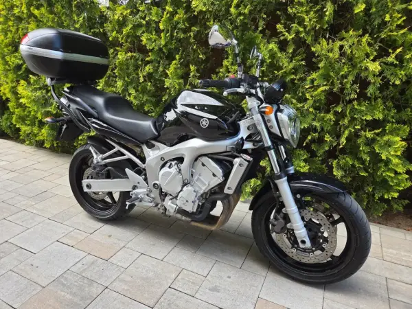 Yamaha Fazer 600 - Czy to motocykl dla Ciebie? Sprawdź!