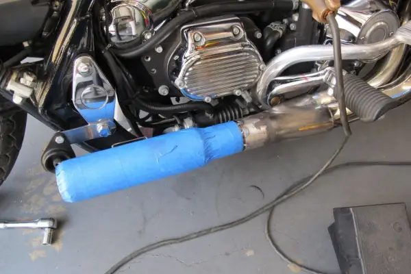 Basowy wydech w motocyklu - zrób to sam! Poradnik DIY