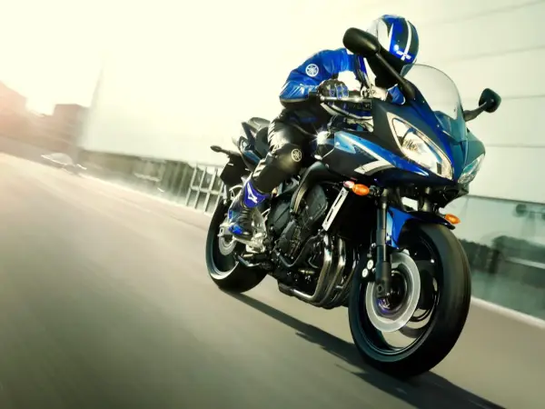 Yamaha FZ6 - Ile do setki? Prawda o przyspieszeniu!