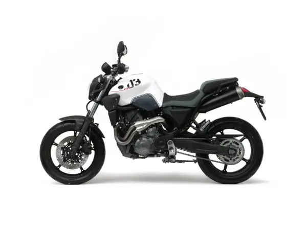 Yamaha MT-03 660 - Czy ten naked nadal ma sens? Poradnik kupującego