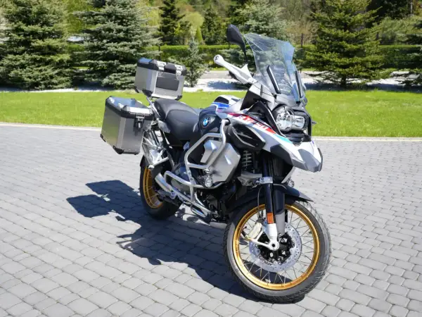 BMW R 1250 GS - Ile waży i czy to dla Ciebie?