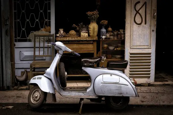 Motorower czy motocykl? Różnice, prawo, wybór - Poradnik