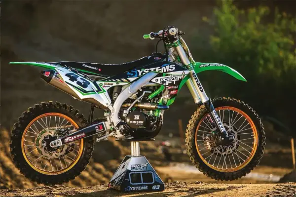 Kawasaki KX450 - Ile ma koni? Prawda o mocy na torze