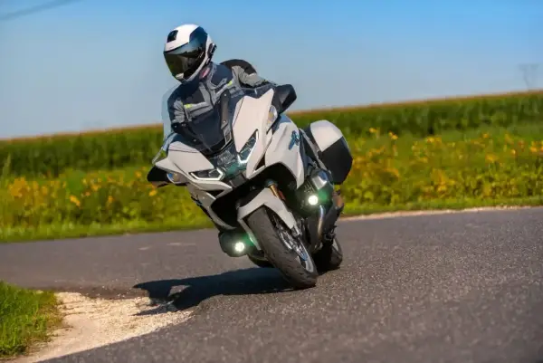 BMW R 1250 RT - czy to nadal dobry wybór na trasy?